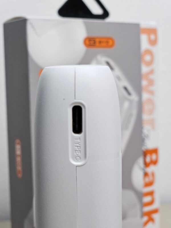 POWER BANK 20.000 mAh 2.1A HIGH CONVERSION RATE - Imagem 9